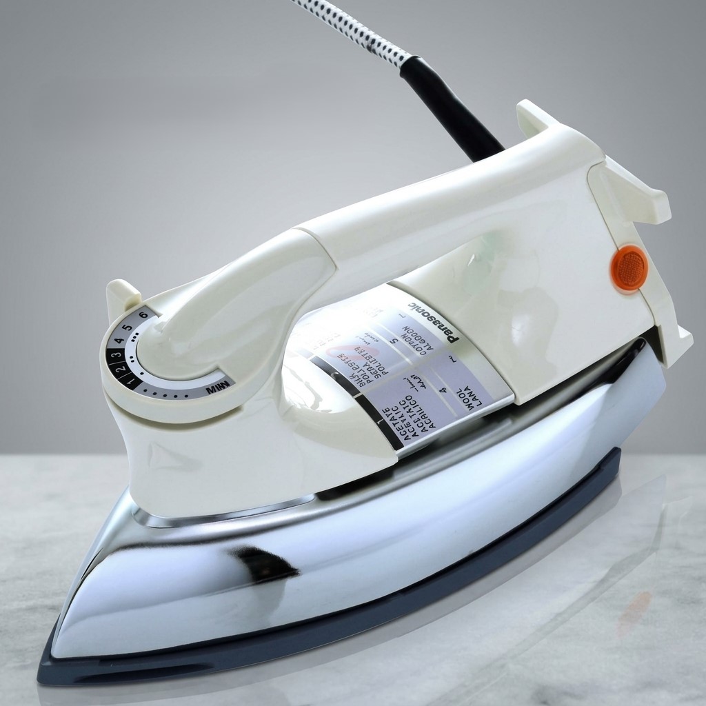NI 1396 : PANASONIC HB IRON 